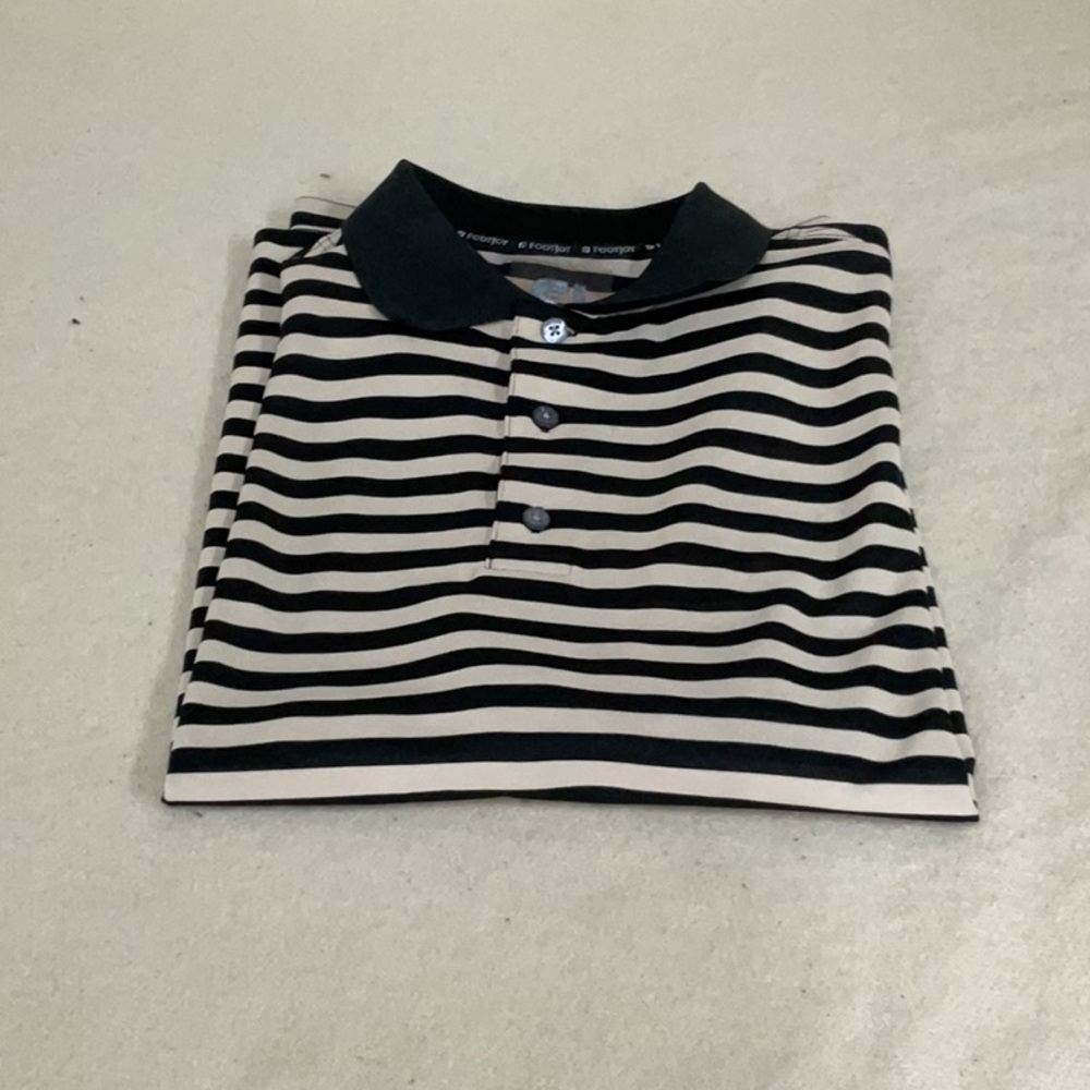 EUC Mens short sleeve footjoy polo shirt
